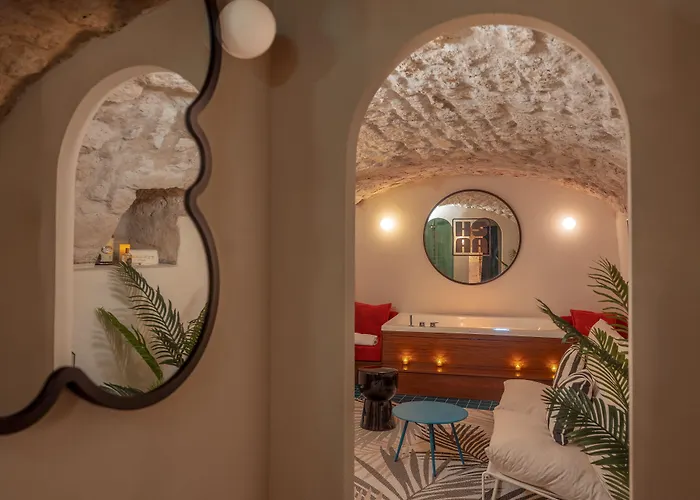 Szálloda Saint-andre Des Arts 4*