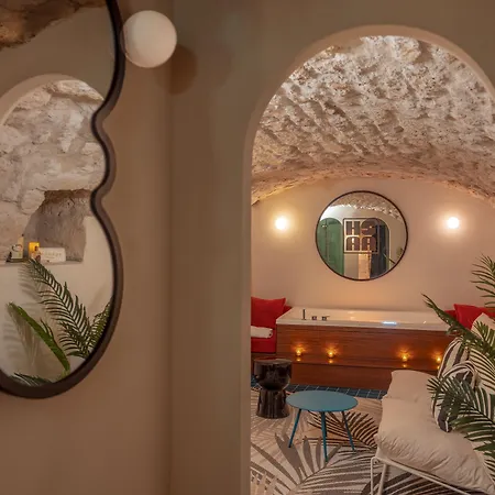 Hotel Saint-andre Des Arts 4*