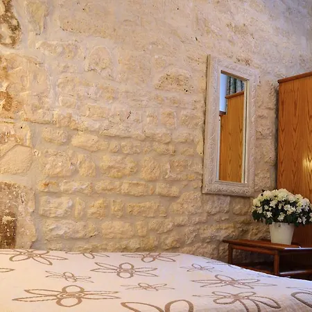 Saint-andre Des Arts